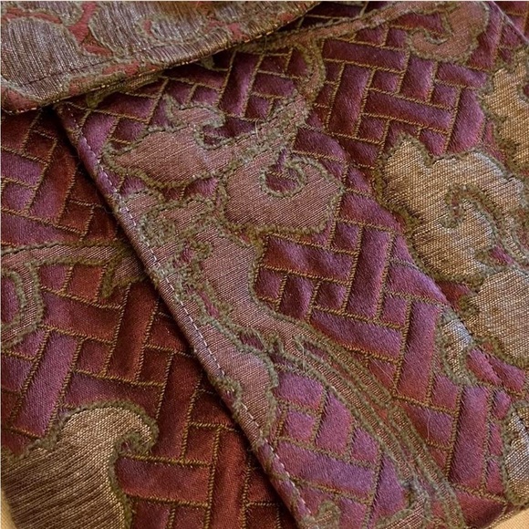 Small Embroidered Purse - Picture 5 of 6